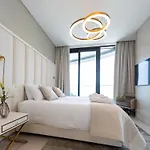 Luxurious 3Br Address Beach Resort Seaview