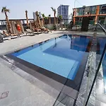 Eye-Captivating 1 Bed For 2