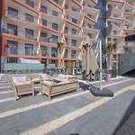 Eye-Captivating 1 Bed For 2