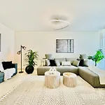 Venduras - Charming 1-Bedroom Haven In Jaddaf