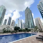 Spacious 2 Bed Apt At Marina High Floor