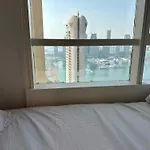 Perla Hostel - Dubai Marina