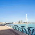 Blueground 5242 Tower Sea View Pool Garage Dxb-951