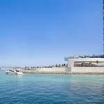 Blueground 5242 Tower Sea View Pool Garage Dxb-951