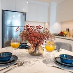 Luxury 2Br, Burj And Fountain View, 2 Min Walk To Dubai Mall