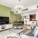5 Min Walk To Burj Khalifa 2Bhk Luxury Downtown Burj Haven