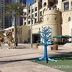 5 Min Walk To Burj Khalifa 2Bhk Luxury Downtown Burj Haven