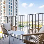 Cozy 2Br Apt In Dubai Hills