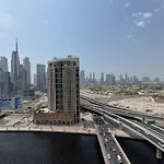 Quill Residence - Canal View Spacious 3 Bedroom Apartment
