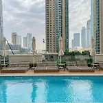 Luxury Apartment With Full Burj Khalifa And Downtown Views