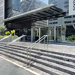 Blueground Sheikh Zayed Rd Pool Gym Dxb-462
