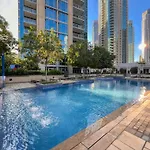 Luxury 1-Bedroom Apartment With Burj Khalifa View