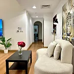 Beautiful 2Br & 4Br Apartments On Jbr Beach, Walking Distance To Bluewaters Island - By Sunkissed Holiday Homes