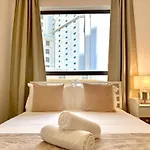 Beautiful 2Br & 4Br Apartments On Jbr Beach, Walking Distance To Bluewaters Island - By Sunkissed Holiday Homes