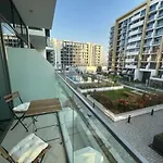 Dubai Galaxy In Azizi Riviera Luxury Studio