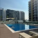Dubai Galaxy In Azizi Riviera Luxury Studio
