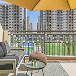 Keysplease Studio With Outdoor Area, Una Townsquare