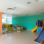 Vacay Lettings - Loft Downtown Dubai
