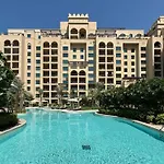 Frank Porter - Fairmont Residence South