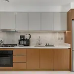 White Sage Sun And Sand 1Br At Beach Isle Emaar Beachfront