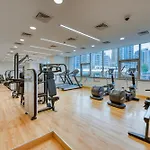 Cozy 1Br Getaway In Sparkle Tower 3, Dubai Marina Buy Deluxe Holiday Homes