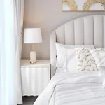 Brand New 1 Bedroom With Marina Canal View