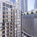 Sophisticated 1Br Apartment Near Burj Khalifa