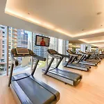 Vayk - Elegant 1 Bedroom Overlooking Dubai Marina Canal