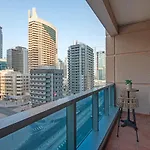 Classy 1-Bedroom Apartment In Dubai Marina With City Views!