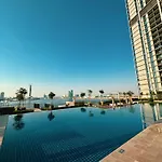 Luxury 2-Bedroom Apt With Spectacular Sea Views