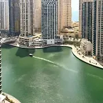 Spacious 2 Bedroom With Lake View