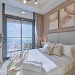 Easemytrip - Elegant 3Br On 53Rd Floor With Stunning City Views