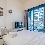 Stylish Studio In Meydan