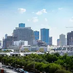 Bright 1Br With Balcony In Luma 22