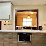 Ar Holiday Home Jbr 2