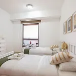 Trendy 2-Bedroom Apartment With Balcony Views At Shams 4 Jbr