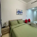 Stylish Studio With Stunning Dubai Marina View