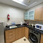 Stylish Studio With Stunning Dubai Marina View