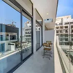 Waves - Spacious 1Br With Balcony In Jvc