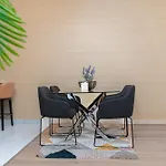 Escape24 Stunning 1Br Panoramic Sea View Palm Tower Palm Jumeirah Dubai