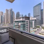 Classy 1Bedroom Apartment In Dubai Marina
