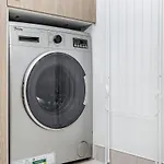 Serene 1-Bedroom Apartment For 4 In Business Bay