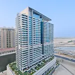 Serene 1-Bedroom Apartment For 4 In Business Bay