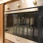 Luxury 1Br Apt, Canal View, Near Dubai Mall