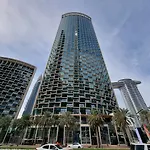 Dream Inn Dubai Apartments- Burj Vista