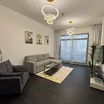 Stay In Brand New Luxury Sport City Apartment 15