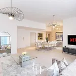 Lux The Luxurious Central Jbr Suite
