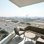 Modern Spacious 3-Bedroom Plus Maid\'S Apartment With Marina Views