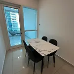 Marina Pinnacle Entire 1 Bed Room Apartment Top Floor View Dubai Marina
