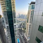 Marina Pinnacle Entire 1 Bed Room Apartment Top Floor View Dubai Marina
